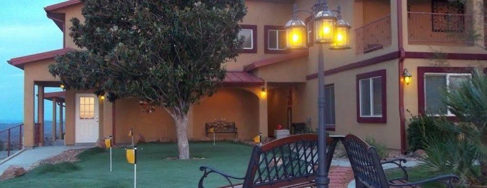 Dream Manor Inn Globe Luaran gambar